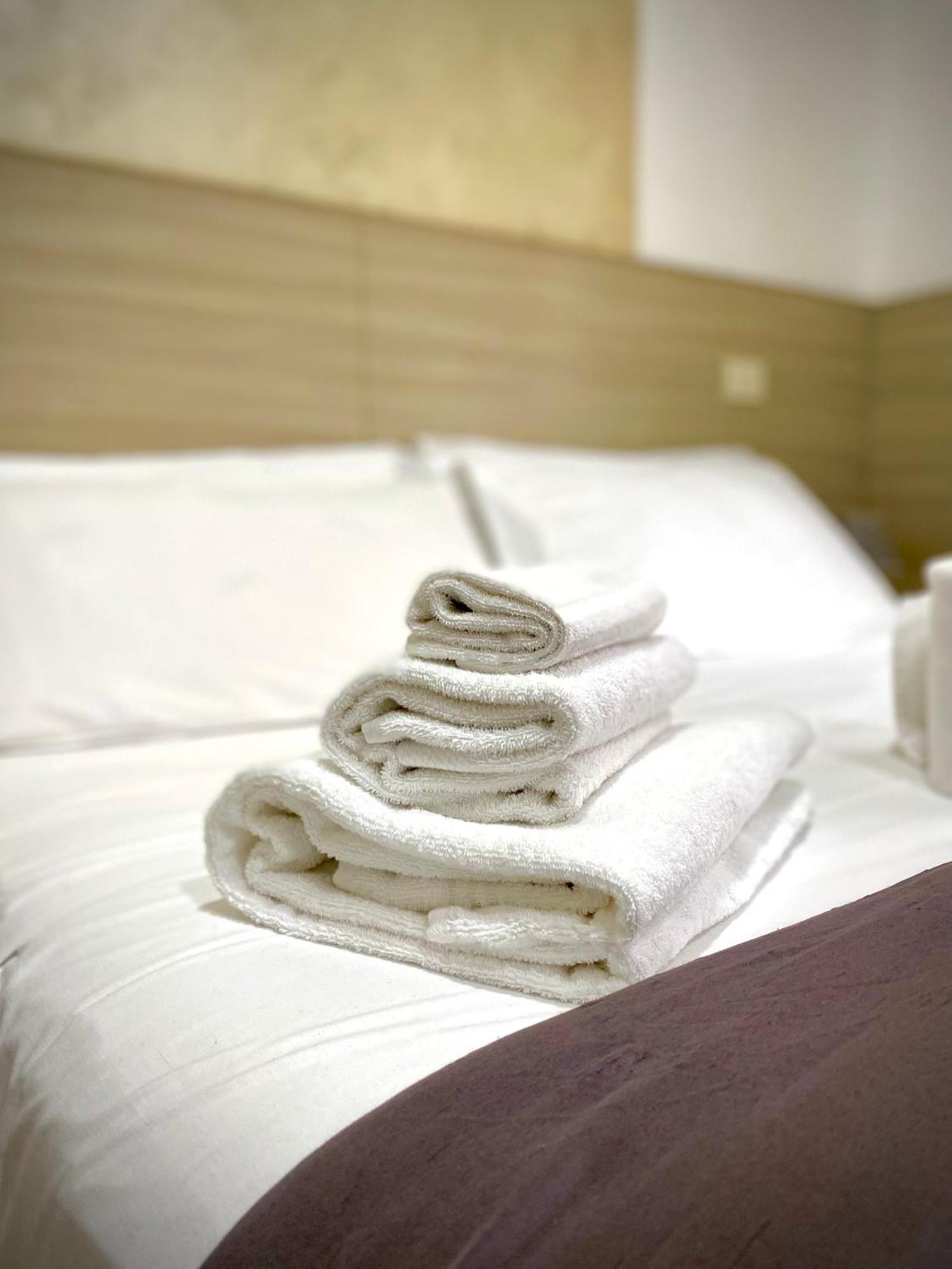 Hotel Colombo Napoli Dış mekan fotoğraf